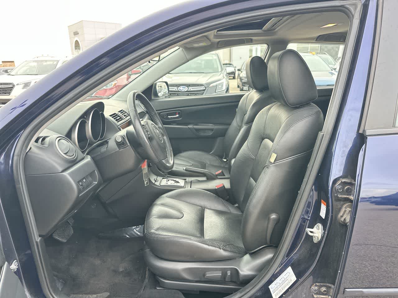 Thumbnail: 2008 Mazda Mazda3 - 21