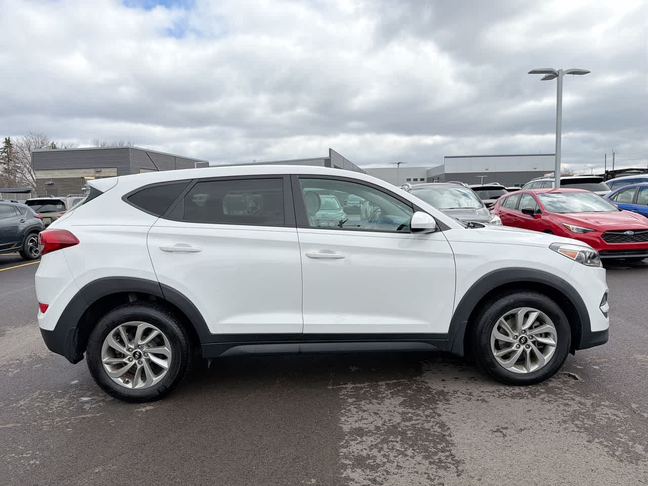Thumbnail: 2017 Hyundai Tucson - 14