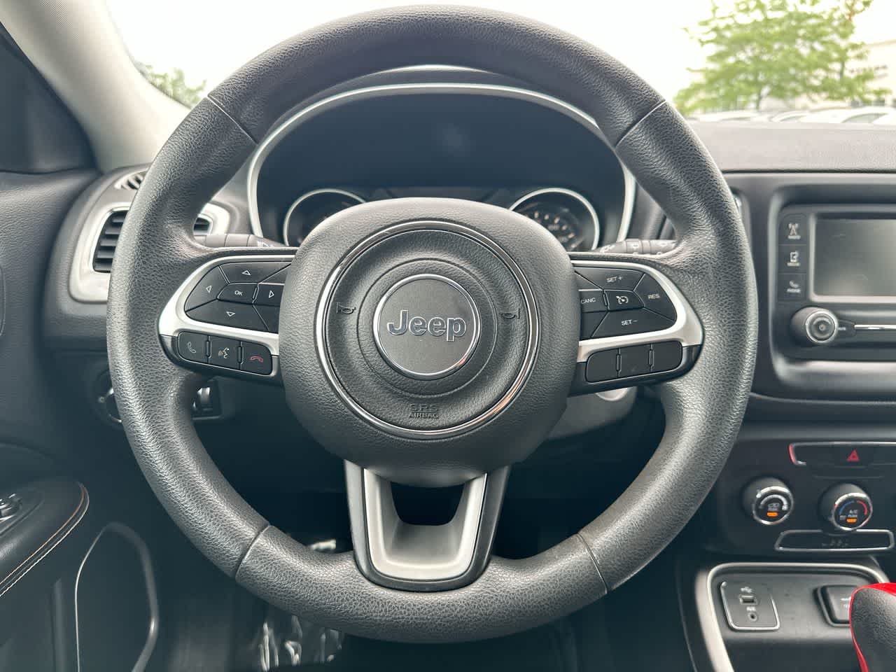 Thumbnail: 2018 Jeep Compass - 27