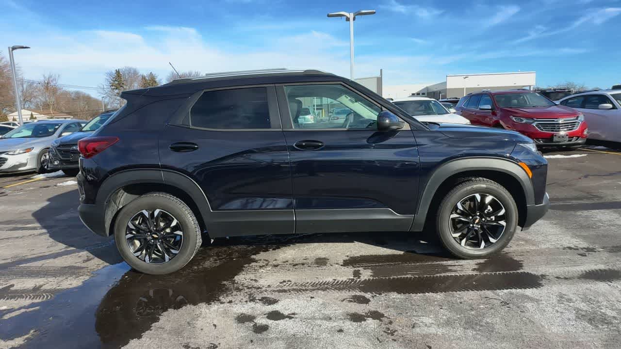 Thumbnail: 2021 Chevrolet TrailBlazer - 9