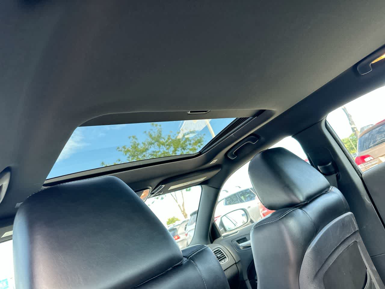 Thumbnail: 2020 Dodge Charger - 24