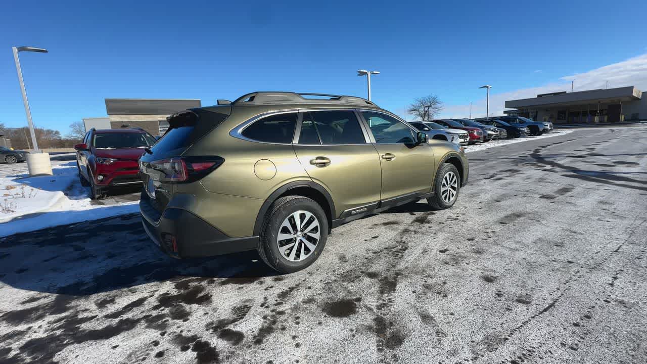Thumbnail: 2021 Subaru Outback - 8