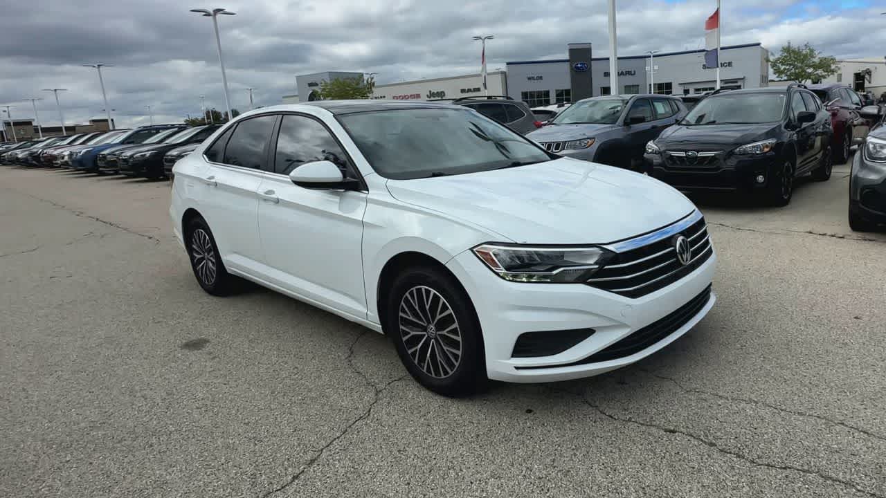 Thumbnail: 2019 Volkswagen Jetta - 2