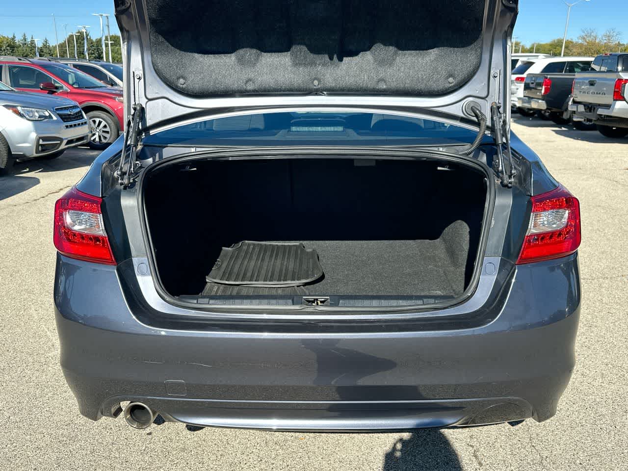 Thumbnail: 2015 Subaru Legacy - 35
