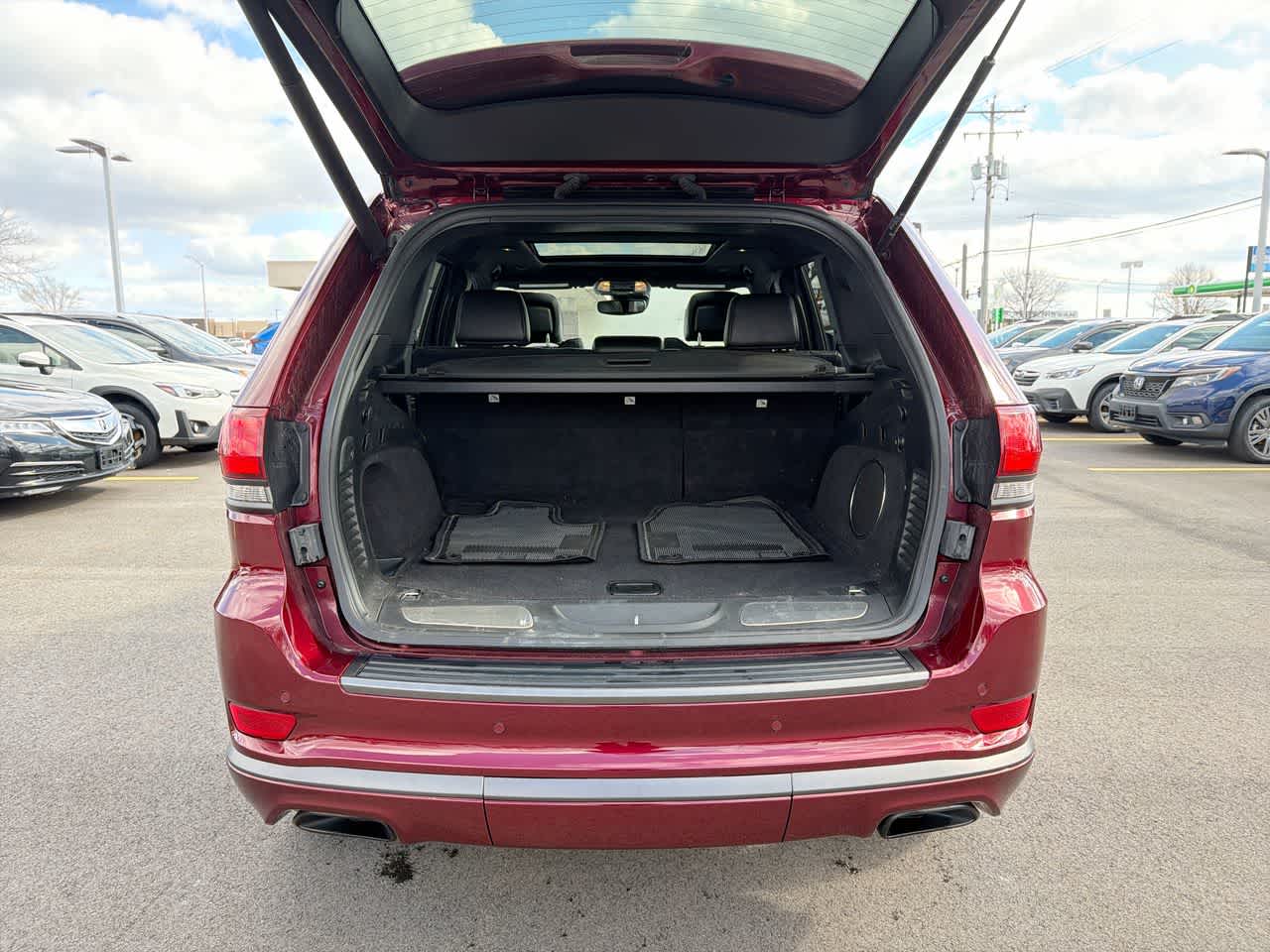 Thumbnail: 2020 Jeep Grand Cherokee - 36