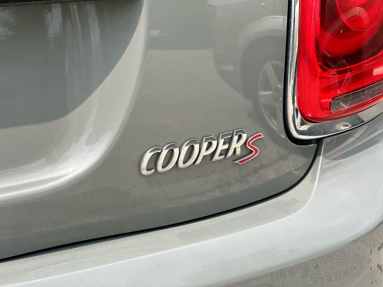 2015 MINI Cooper Hardtop S 24