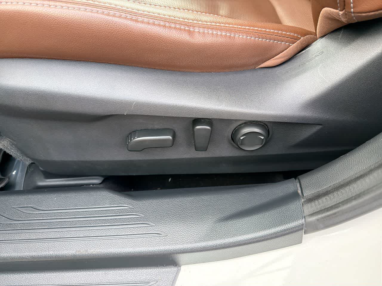 Thumbnail: 2020 Subaru Outback - 22