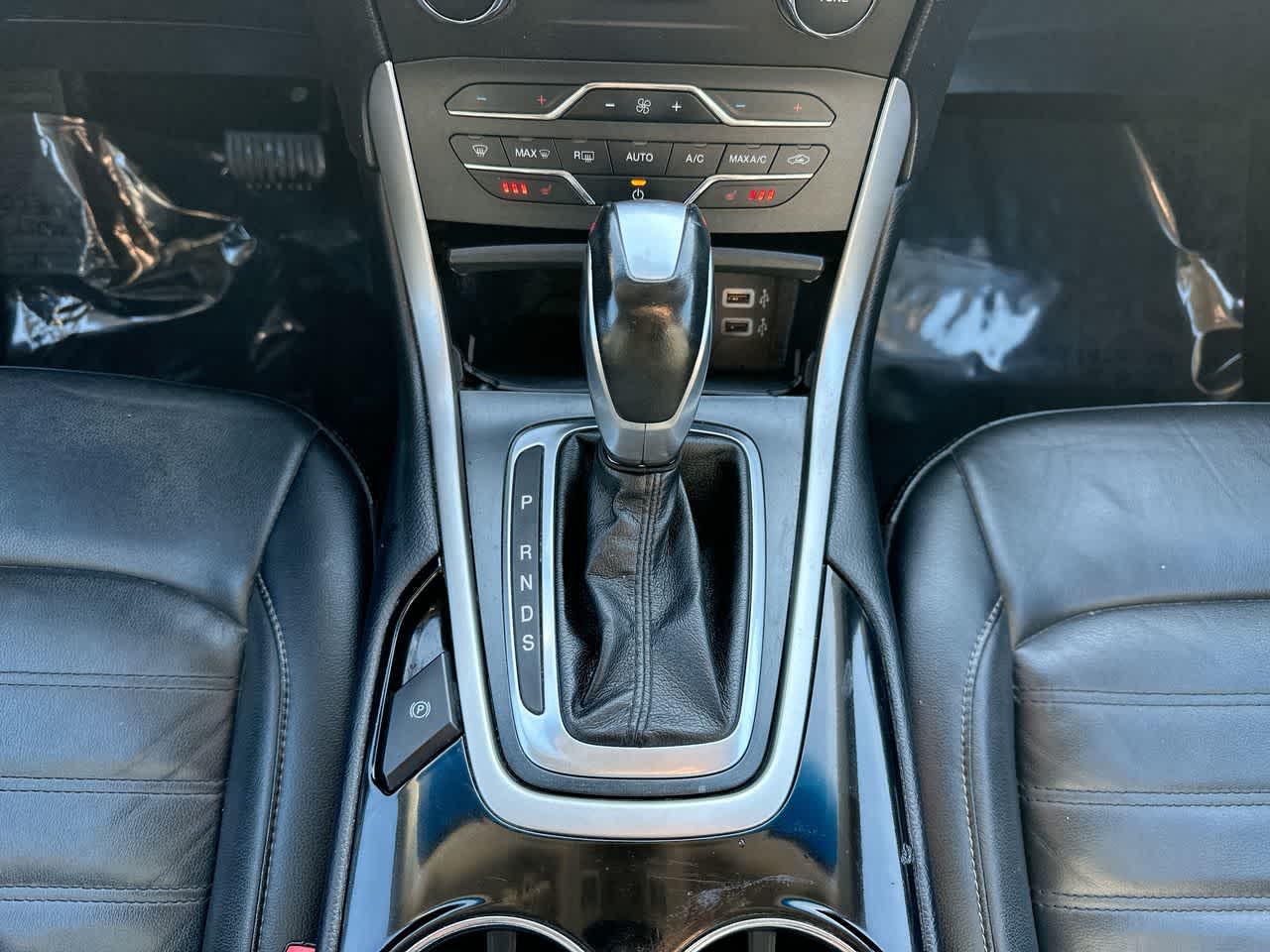 Thumbnail: 2017 Ford Edge - 33