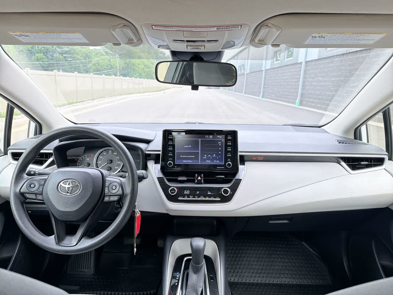 2021 Toyota Corolla LE - Photo 20
