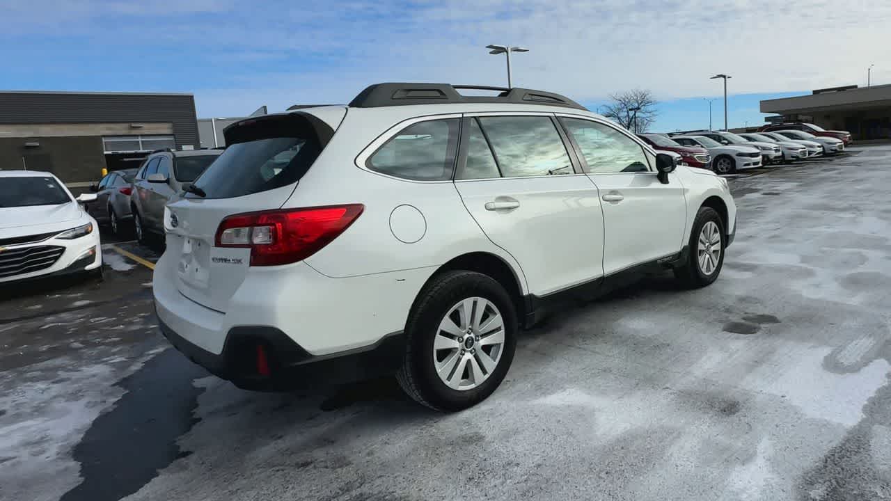 Thumbnail: 2019 Subaru Outback - 8