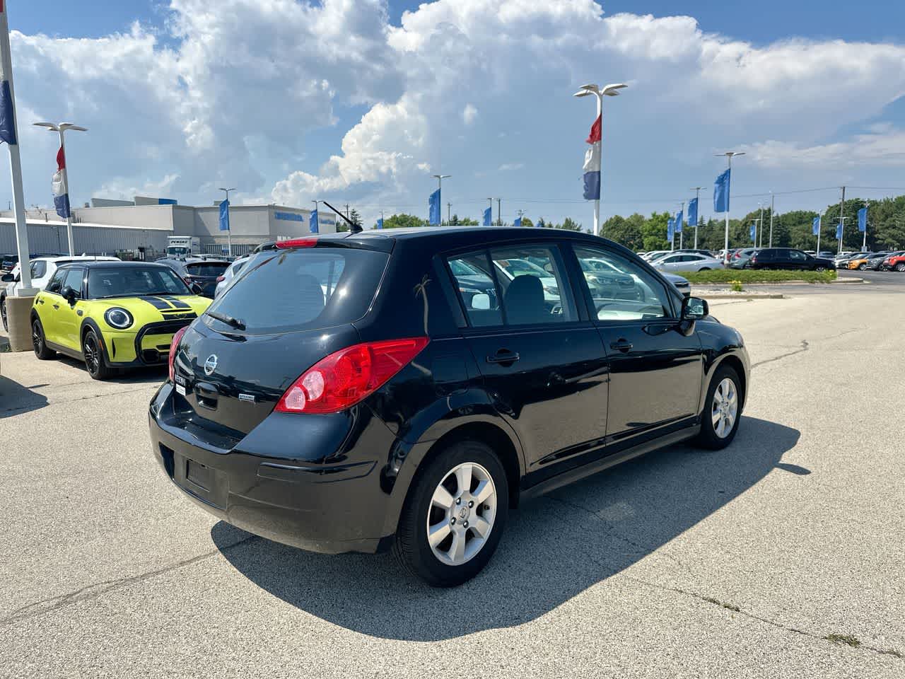 Thumbnail: 2012 Nissan Versa - 13