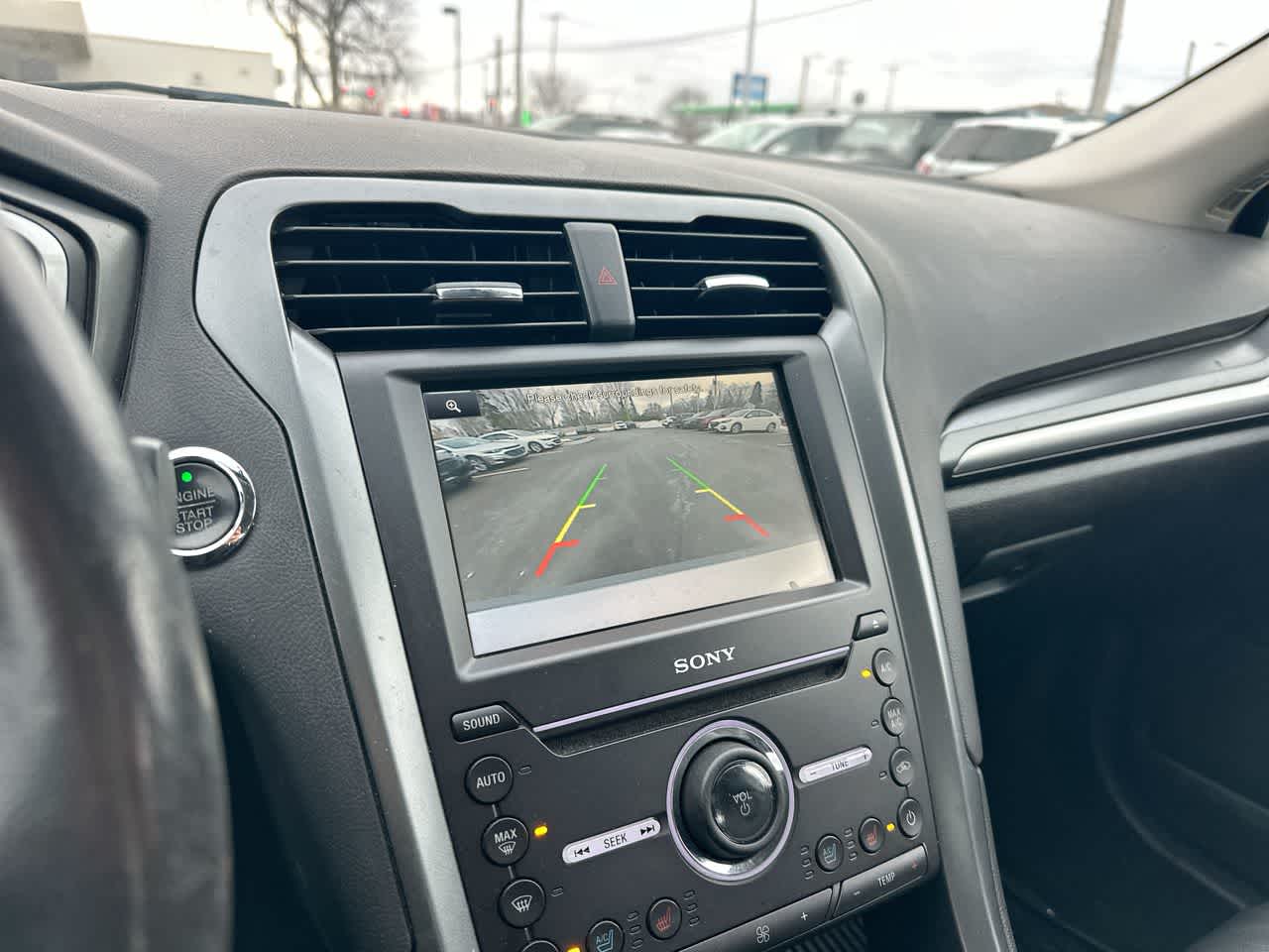 Thumbnail: 2016 Ford Fusion - 32