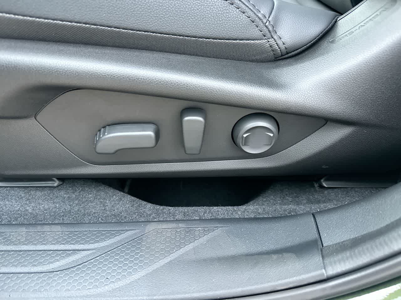 Thumbnail: 2026 Subaru Outback - 21