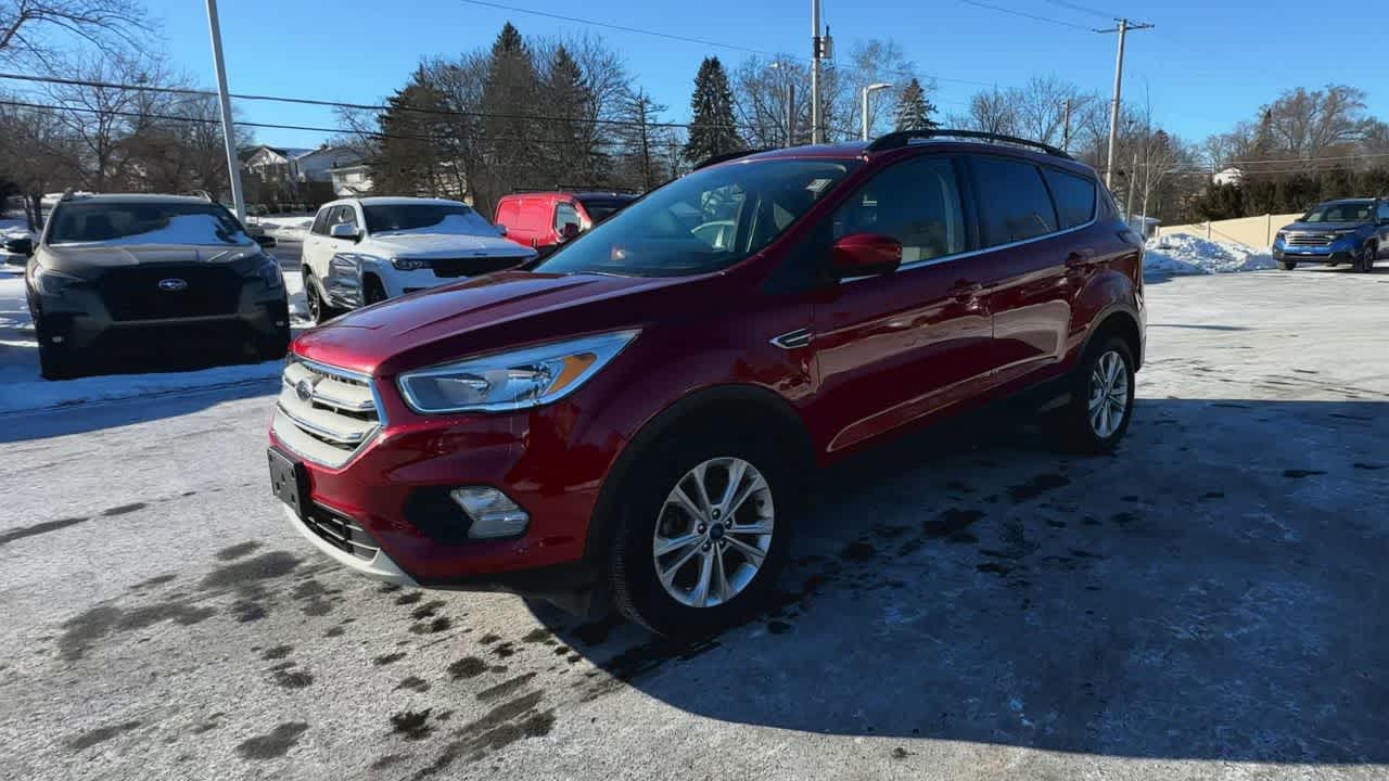Thumbnail: 2018 Ford Escape - 4