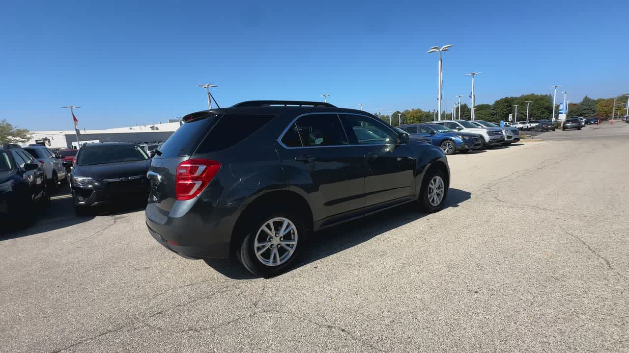 Thumbnail: 2017 Chevrolet Equinox - 8