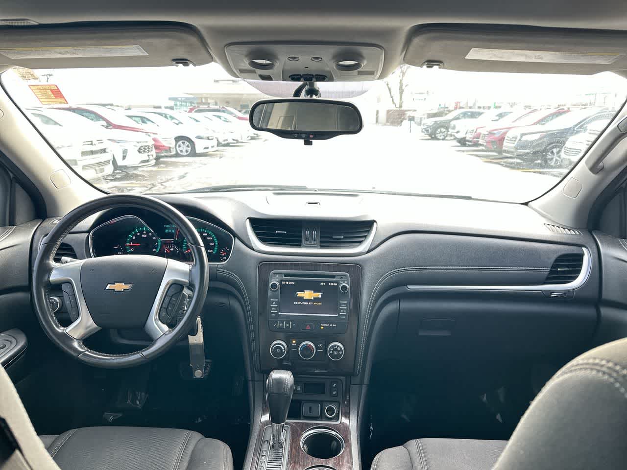 Thumbnail: 2017 Chevrolet Traverse - 20