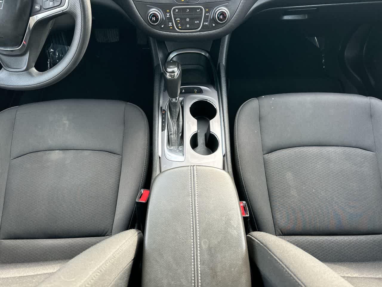 Thumbnail: 2020 Chevrolet Malibu - 28