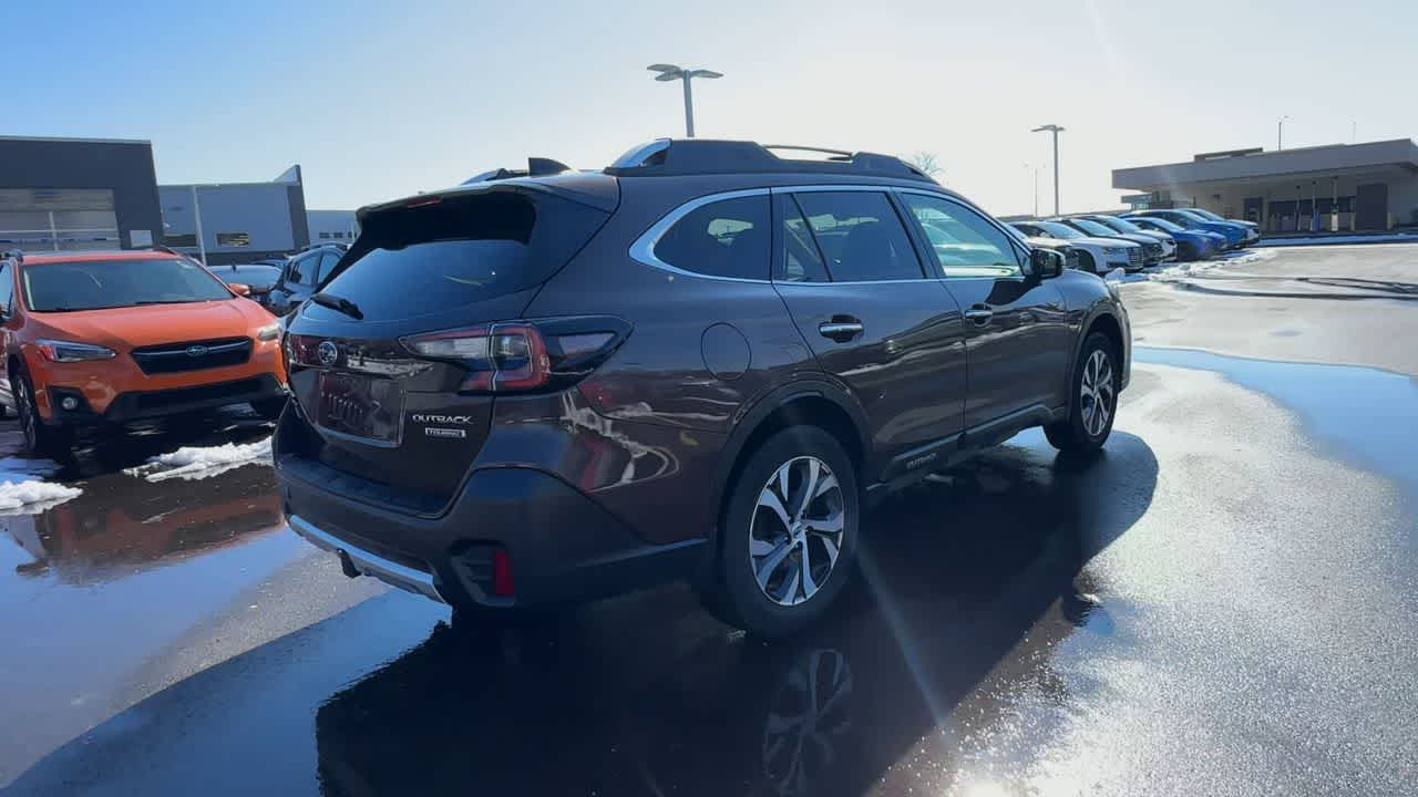 Thumbnail: 2022 Subaru Outback - 8