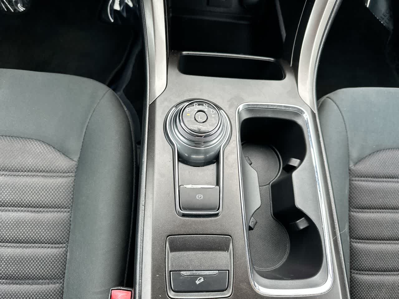 Thumbnail: 2018 Ford Fusion - 33