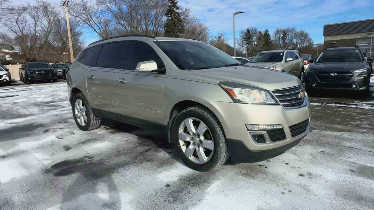 Thumbnail: 2017 Chevrolet Traverse - 2