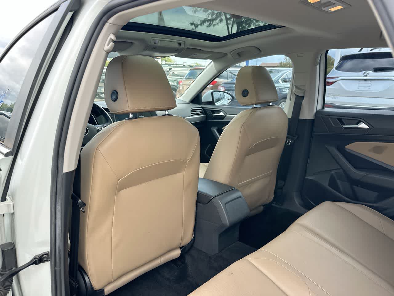 Thumbnail: 2019 Volkswagen Jetta - 23