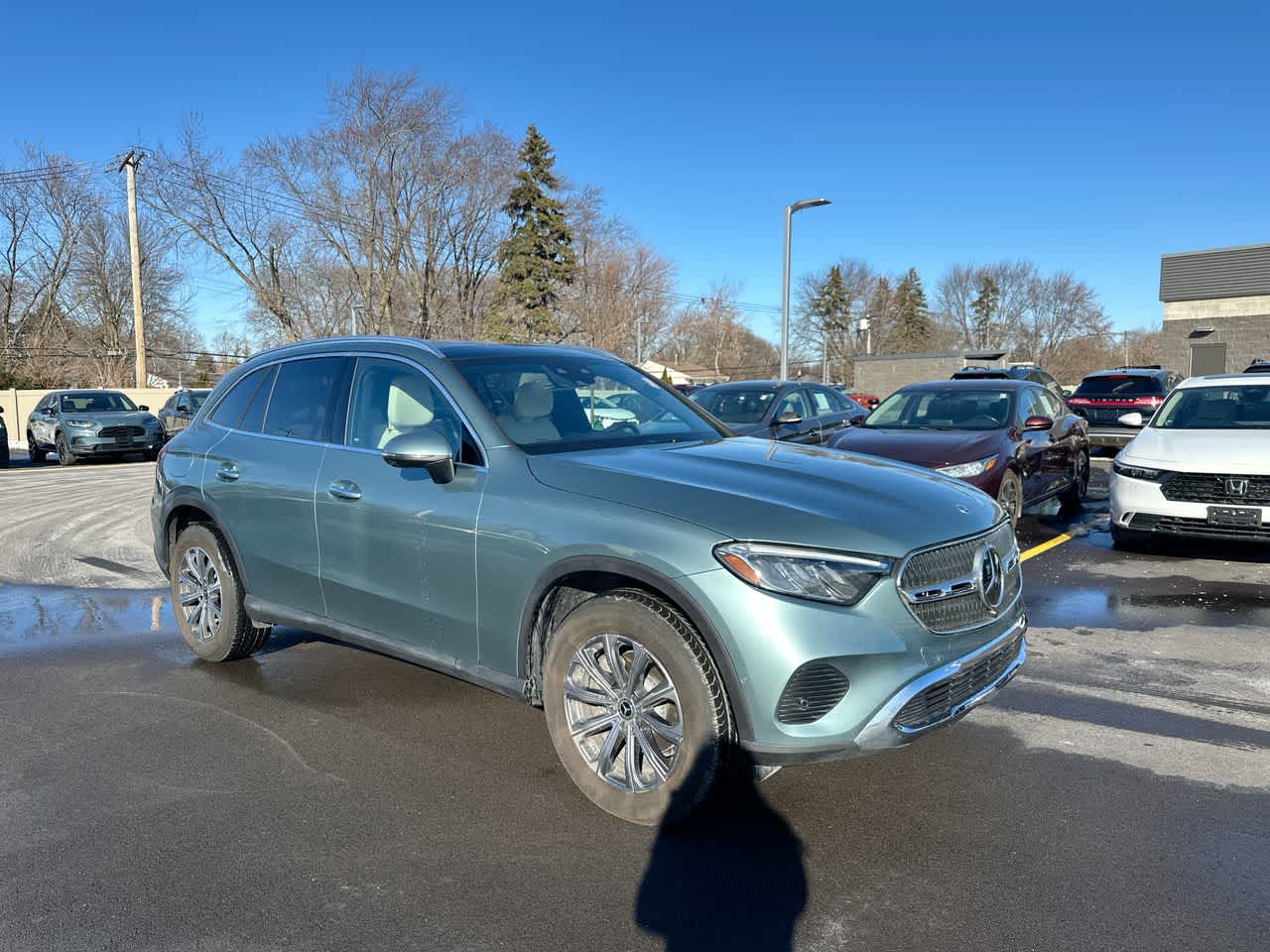 Thumbnail: 2025 Mercedes-Benz GLC - 15