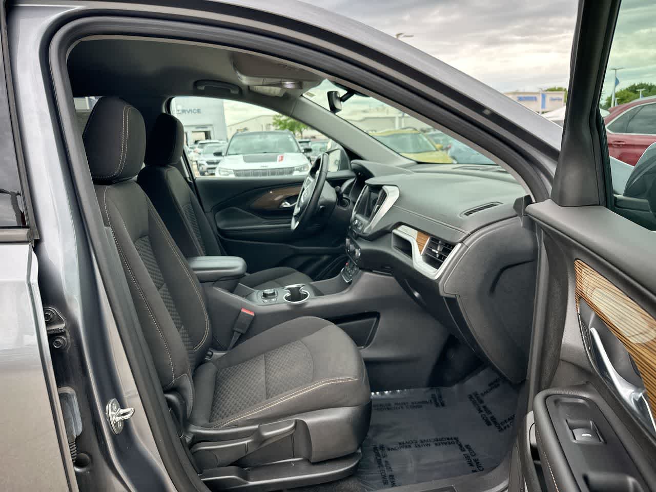 Thumbnail: 2019 GMC Terrain - 26