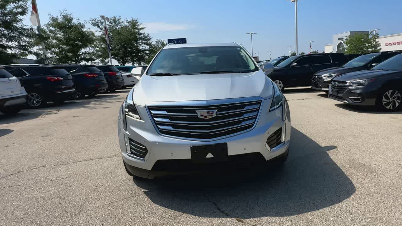 Thumbnail: 2019 Cadillac XT5 - 3