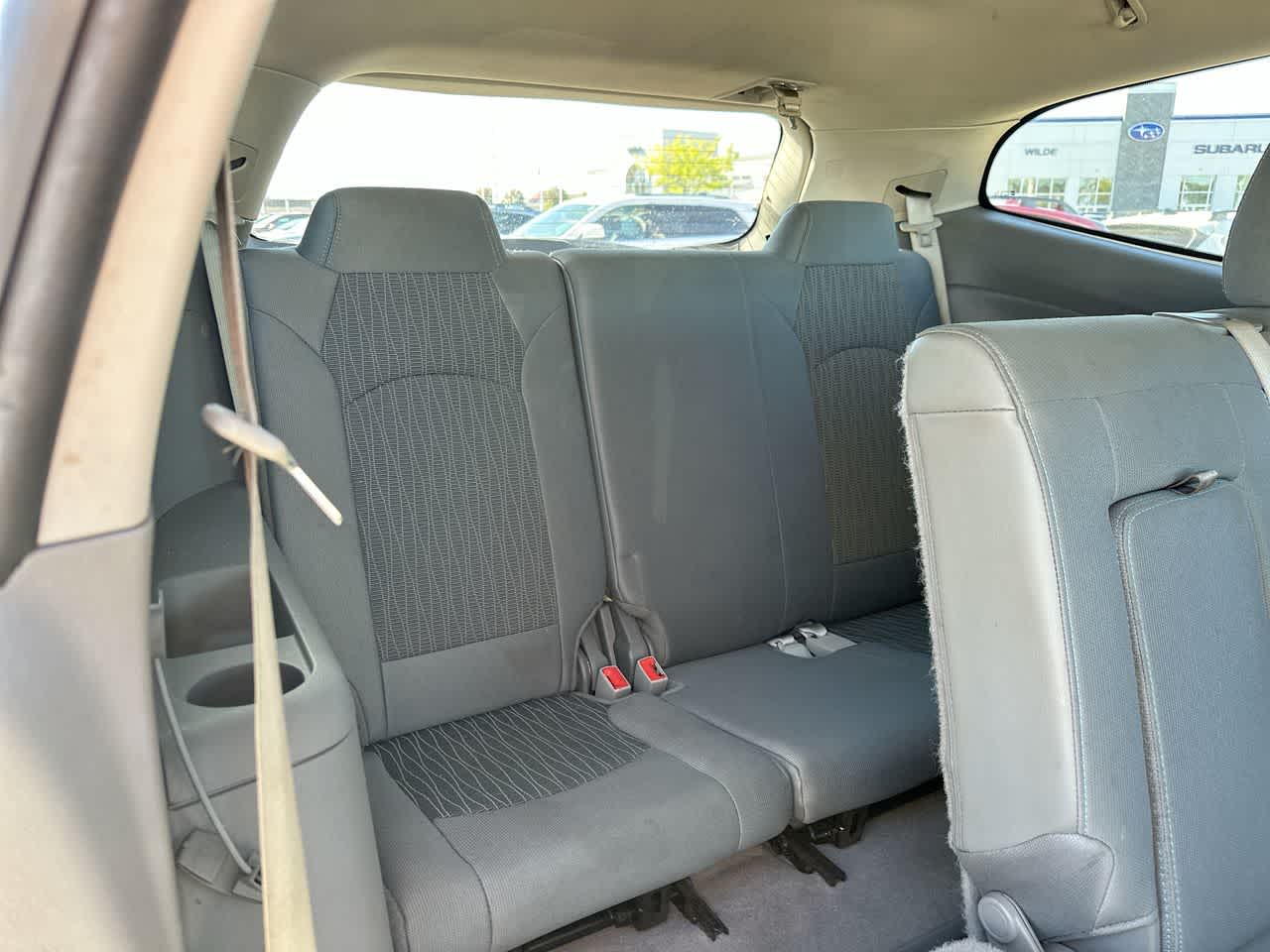 Thumbnail: 2017 Chevrolet Traverse - 26