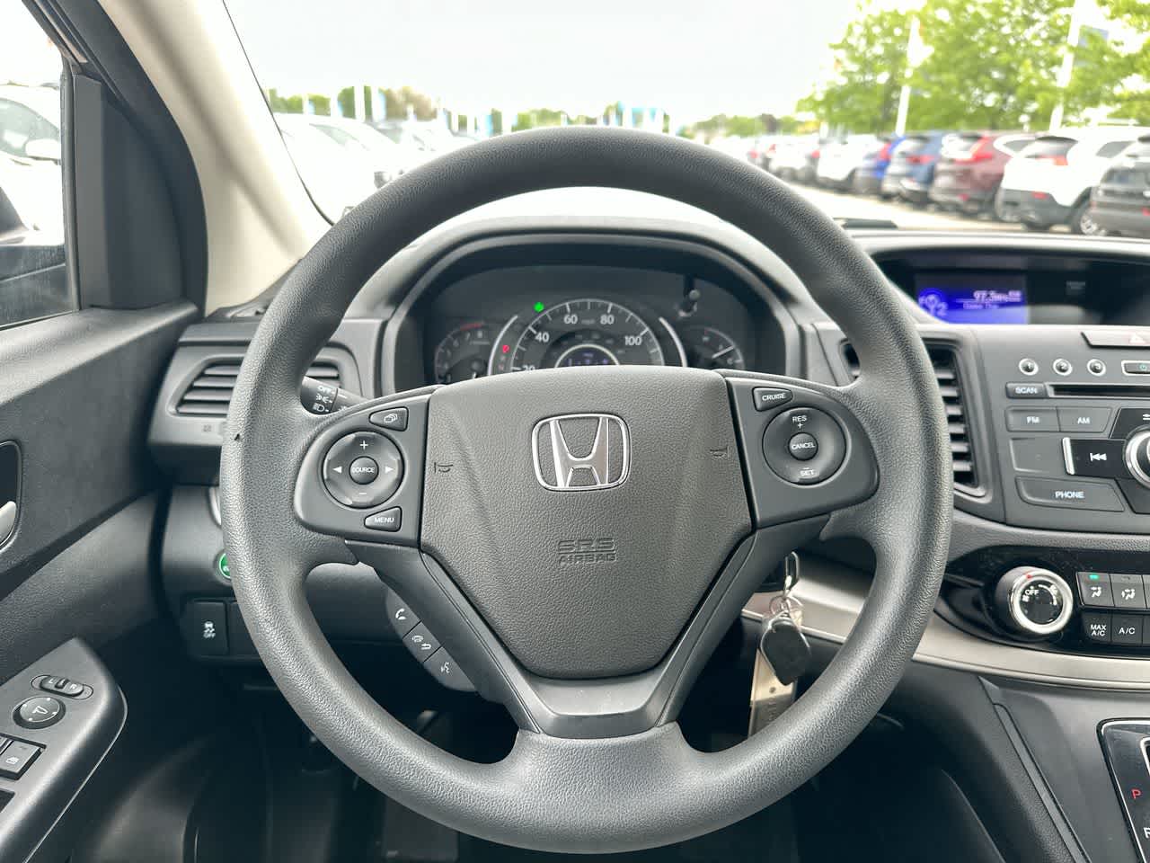 2016 Honda CR-V SE 27