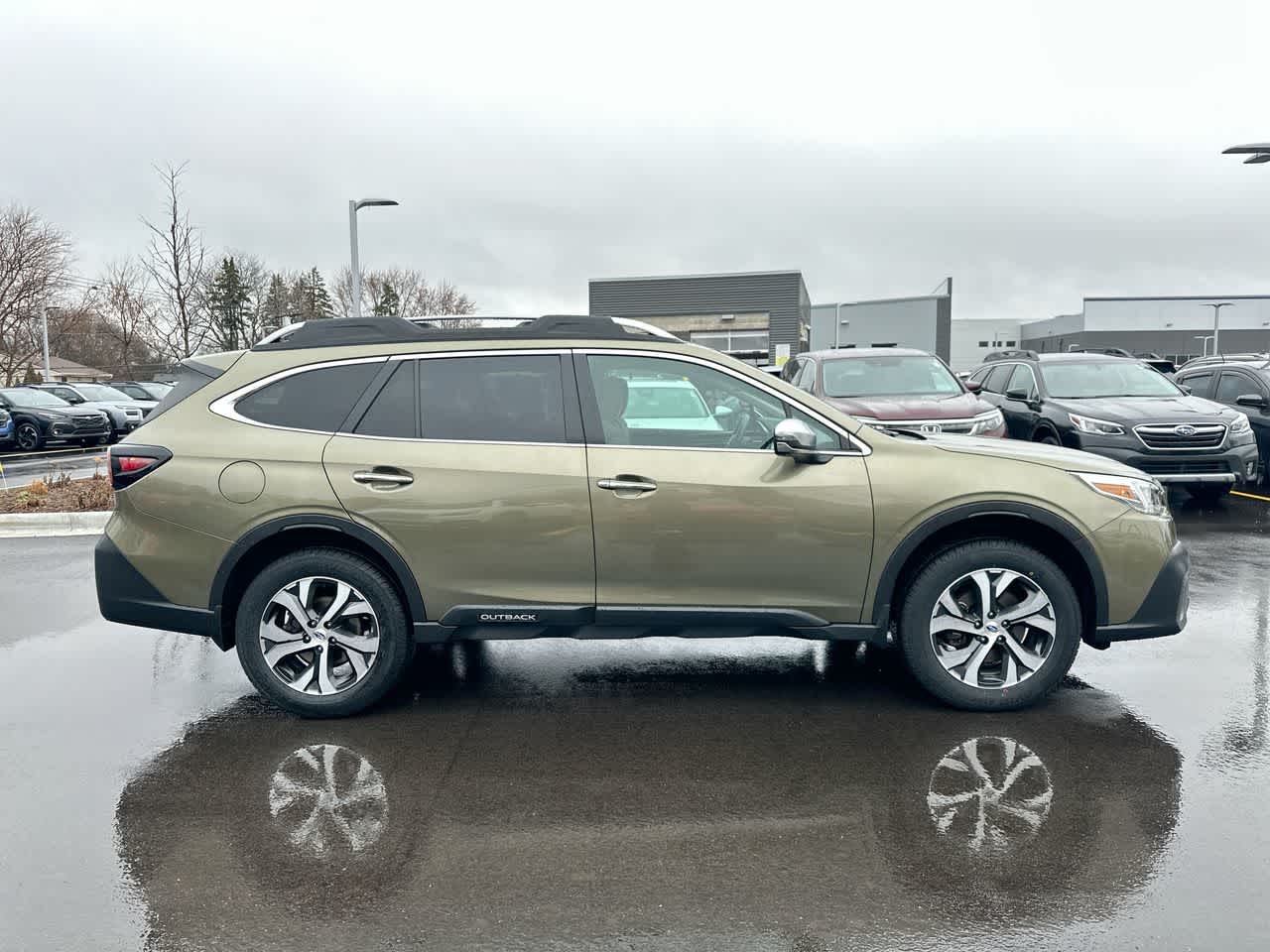 Thumbnail: 2022 Subaru Outback - 14