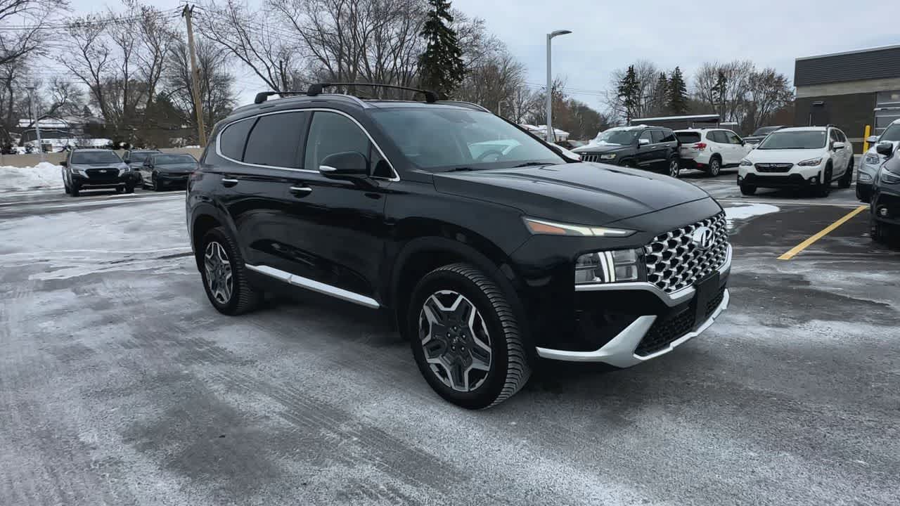 2022 Hyundai Santa Fe SEL Premium photo 2