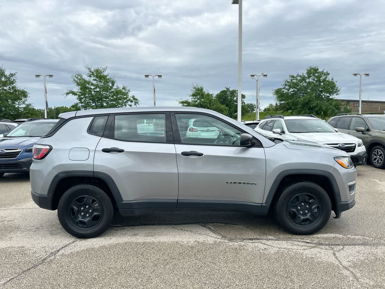 Thumbnail: 2018 Jeep Compass - 14