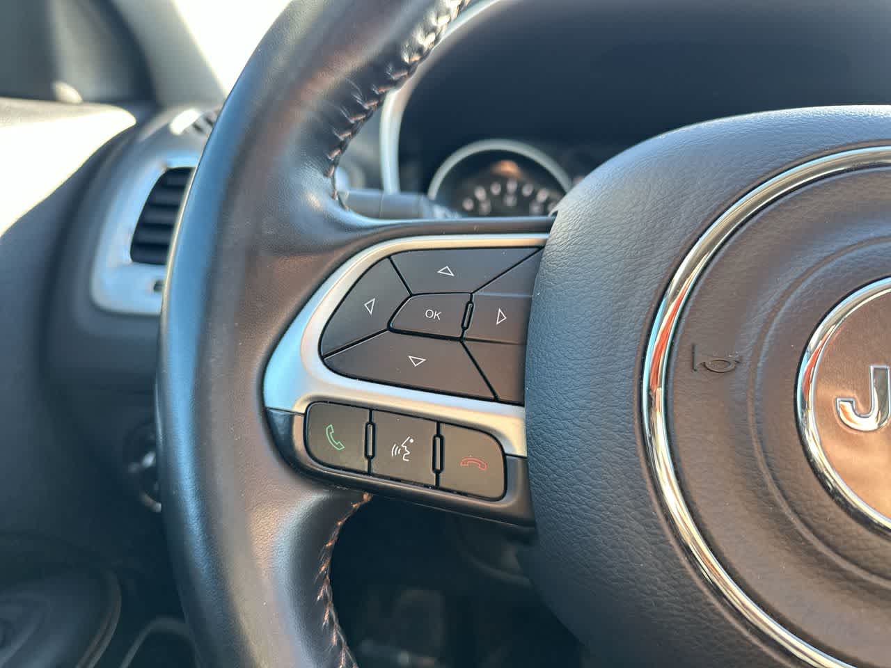 Thumbnail: 2018 Jeep Compass - 28