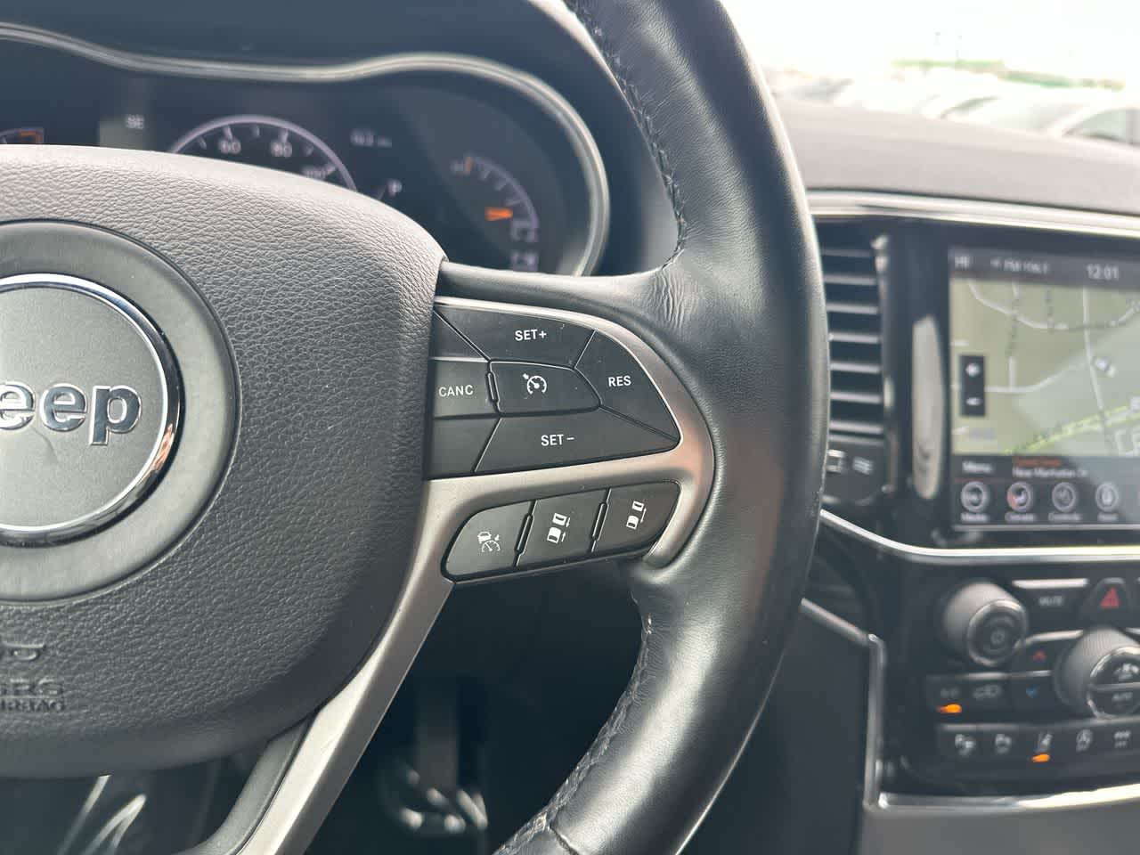 Thumbnail: 2021 Jeep Grand Cherokee - 30