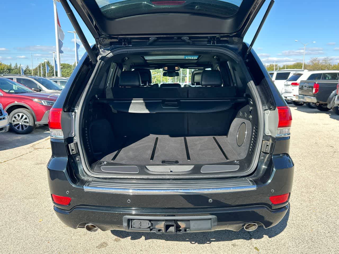 Thumbnail: 2015 Jeep Grand Cherokee - 37