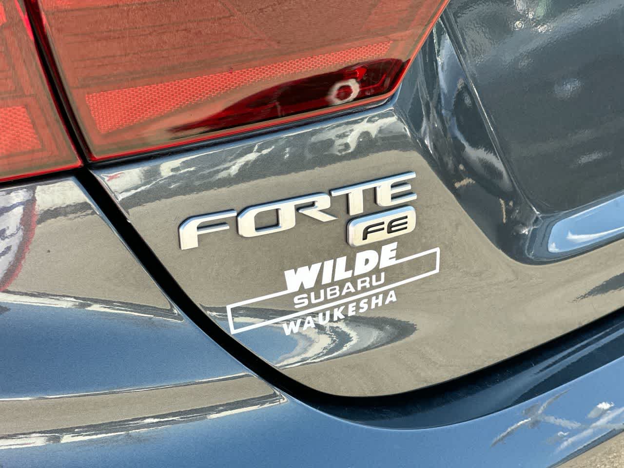 Thumbnail: 2022 Kia Forte - 18