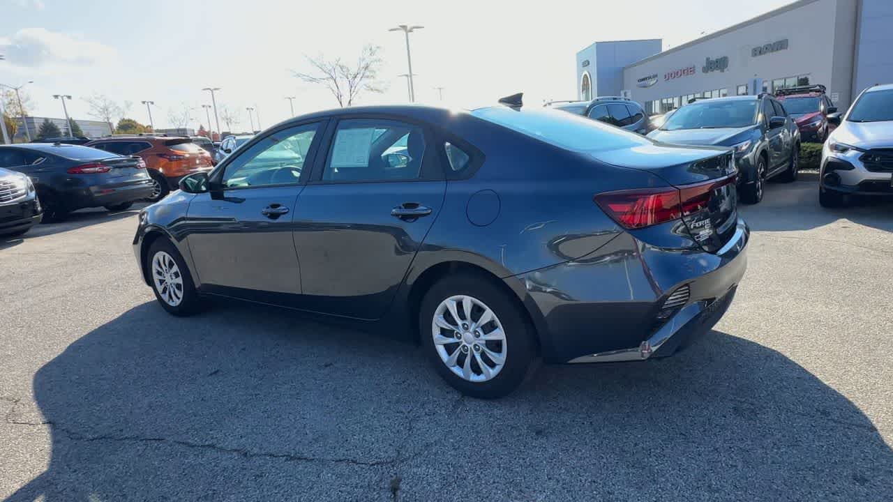 Thumbnail: 2022 Kia Forte - 6