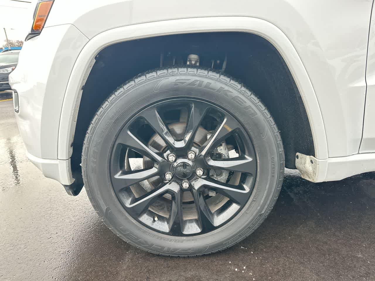 Thumbnail: 2020 Jeep Grand Cherokee - 19