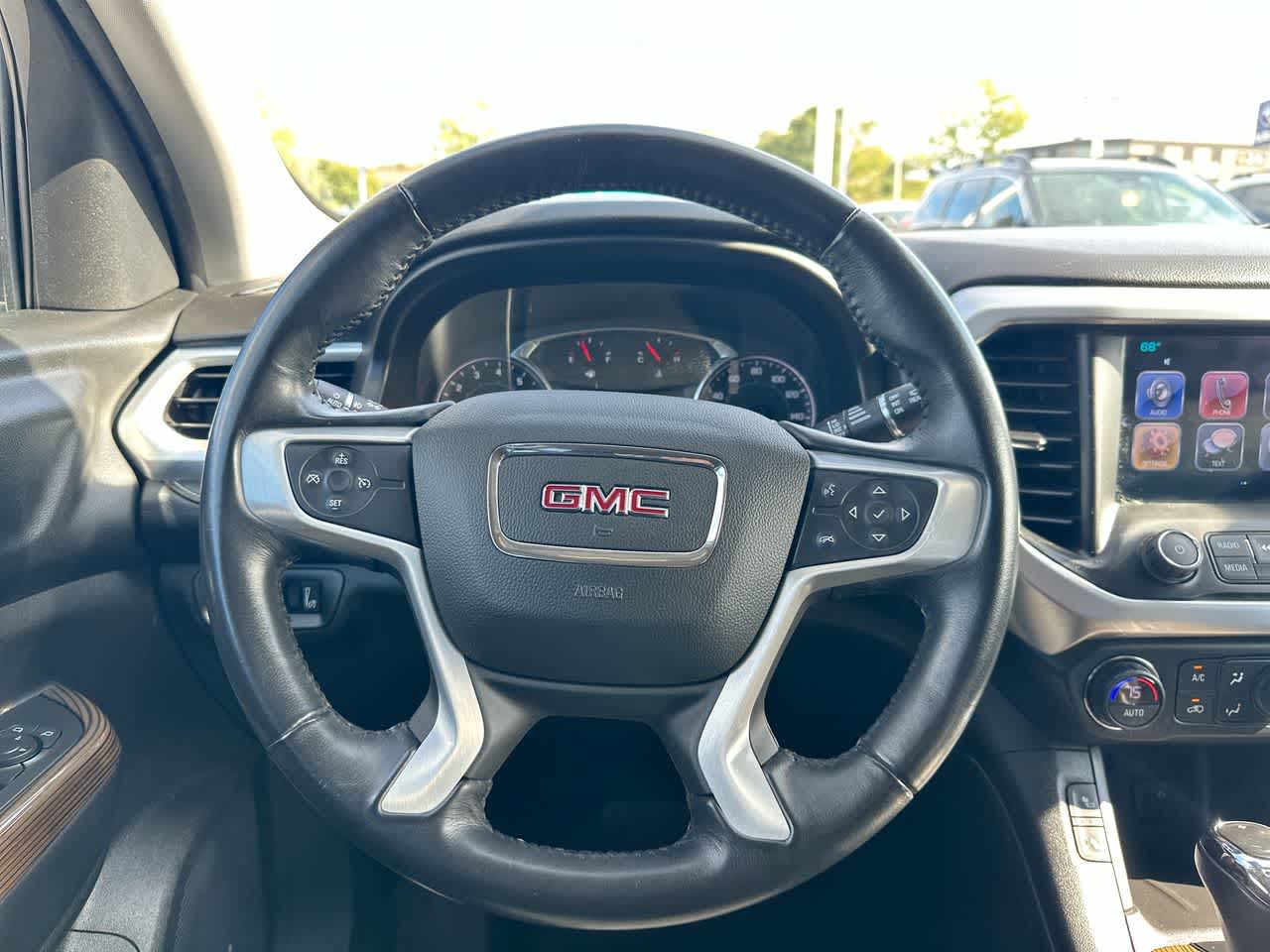 Thumbnail: 2017 GMC Acadia - 28