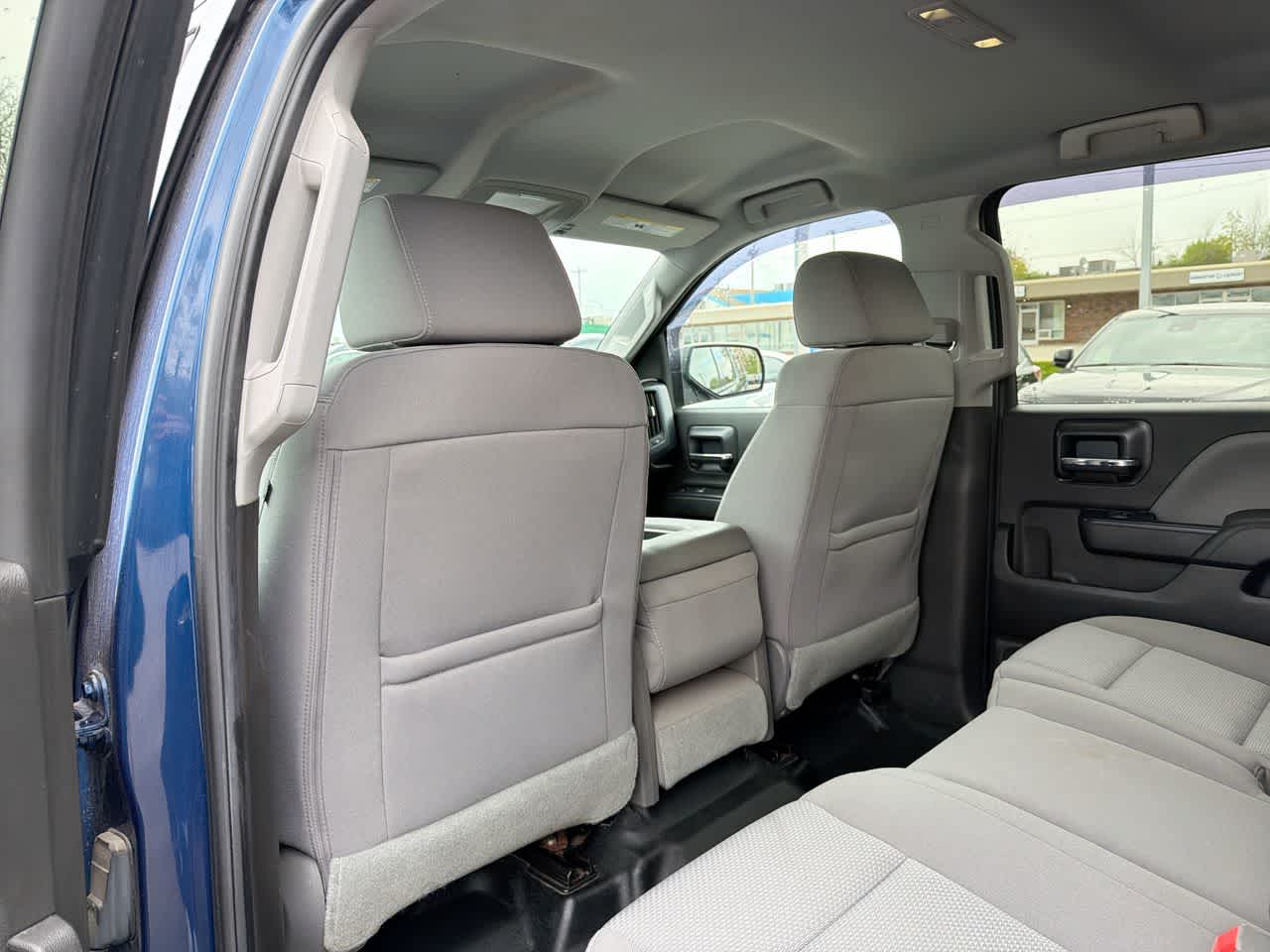 Thumbnail: 2016 Chevrolet Silverado 1500 - 23