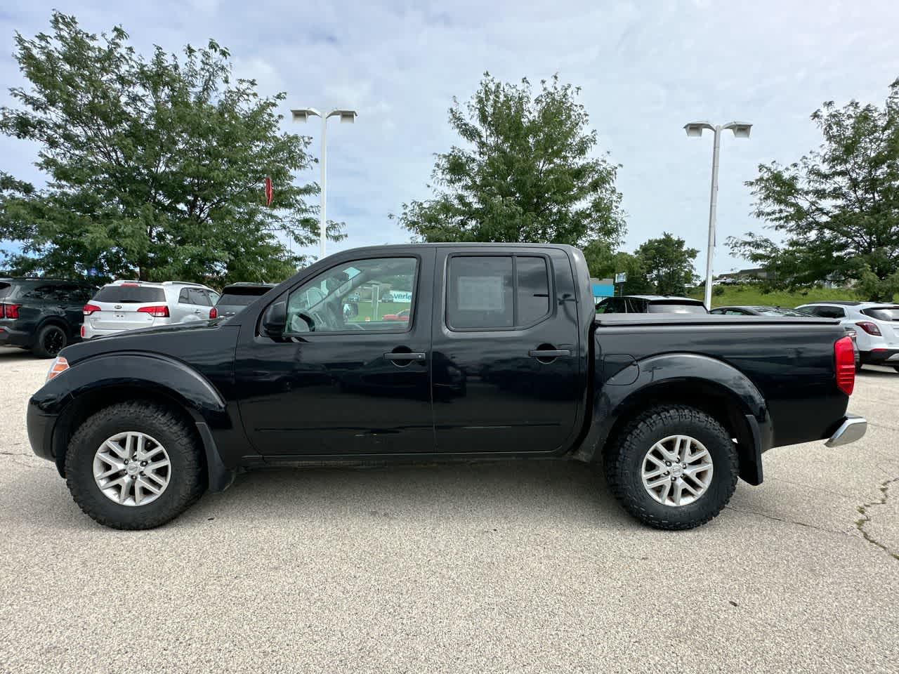 Thumbnail: 2017 Nissan Frontier - 10