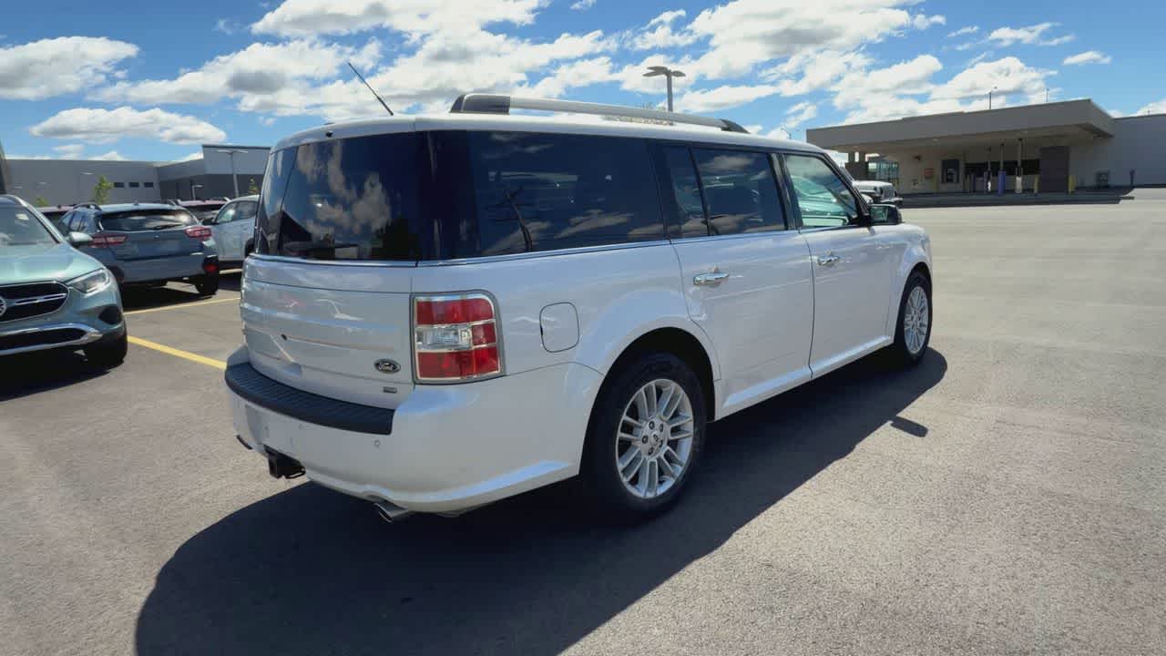 Thumbnail: 2019 Ford Flex - 8