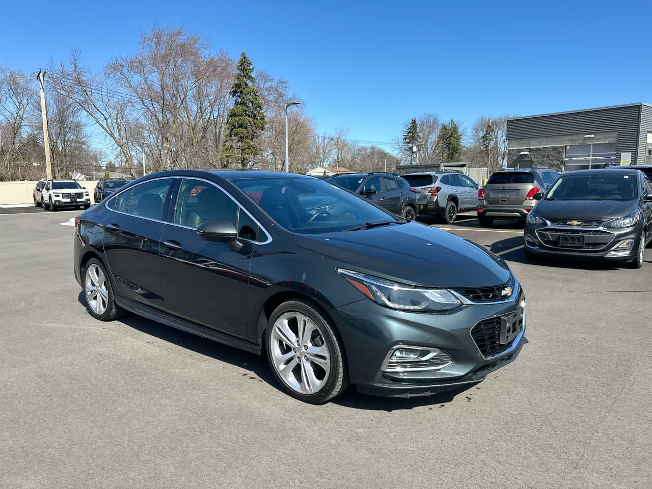 Thumbnail: 2018 Chevrolet Cruze - 15