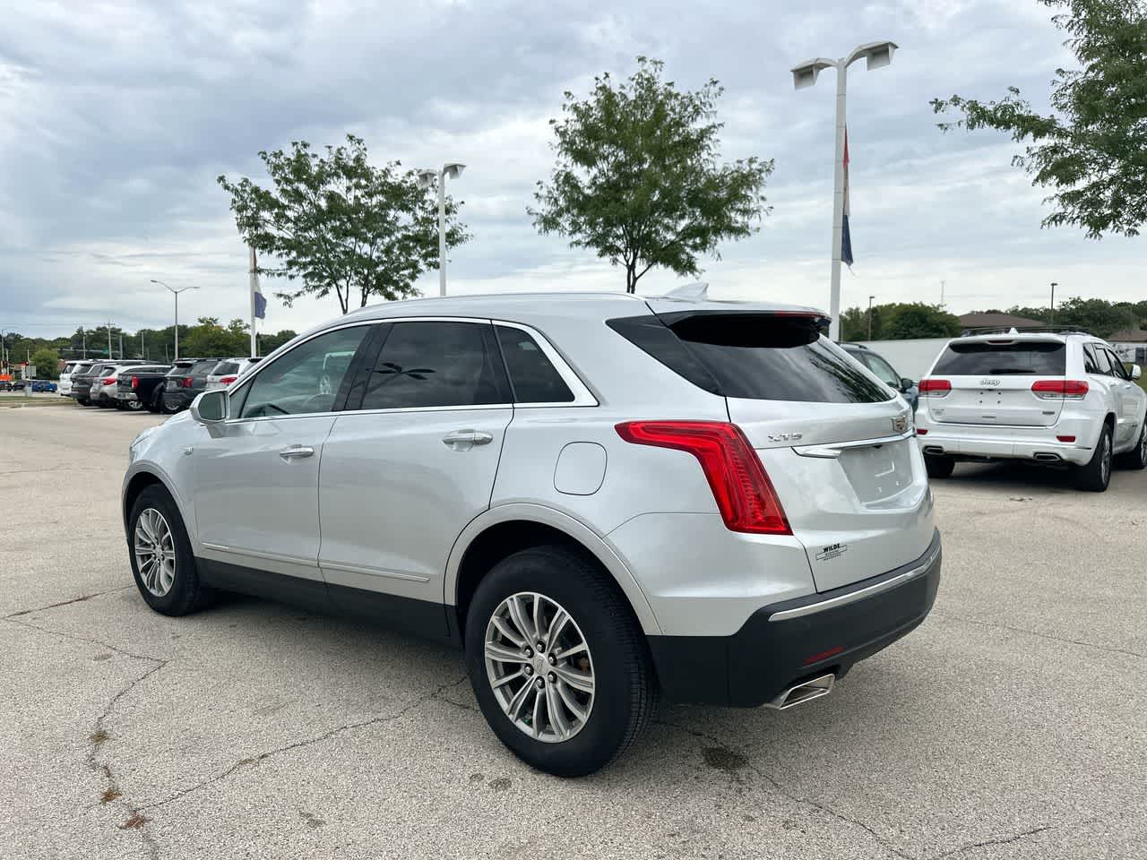 Thumbnail: 2017 Cadillac XT5 - 11