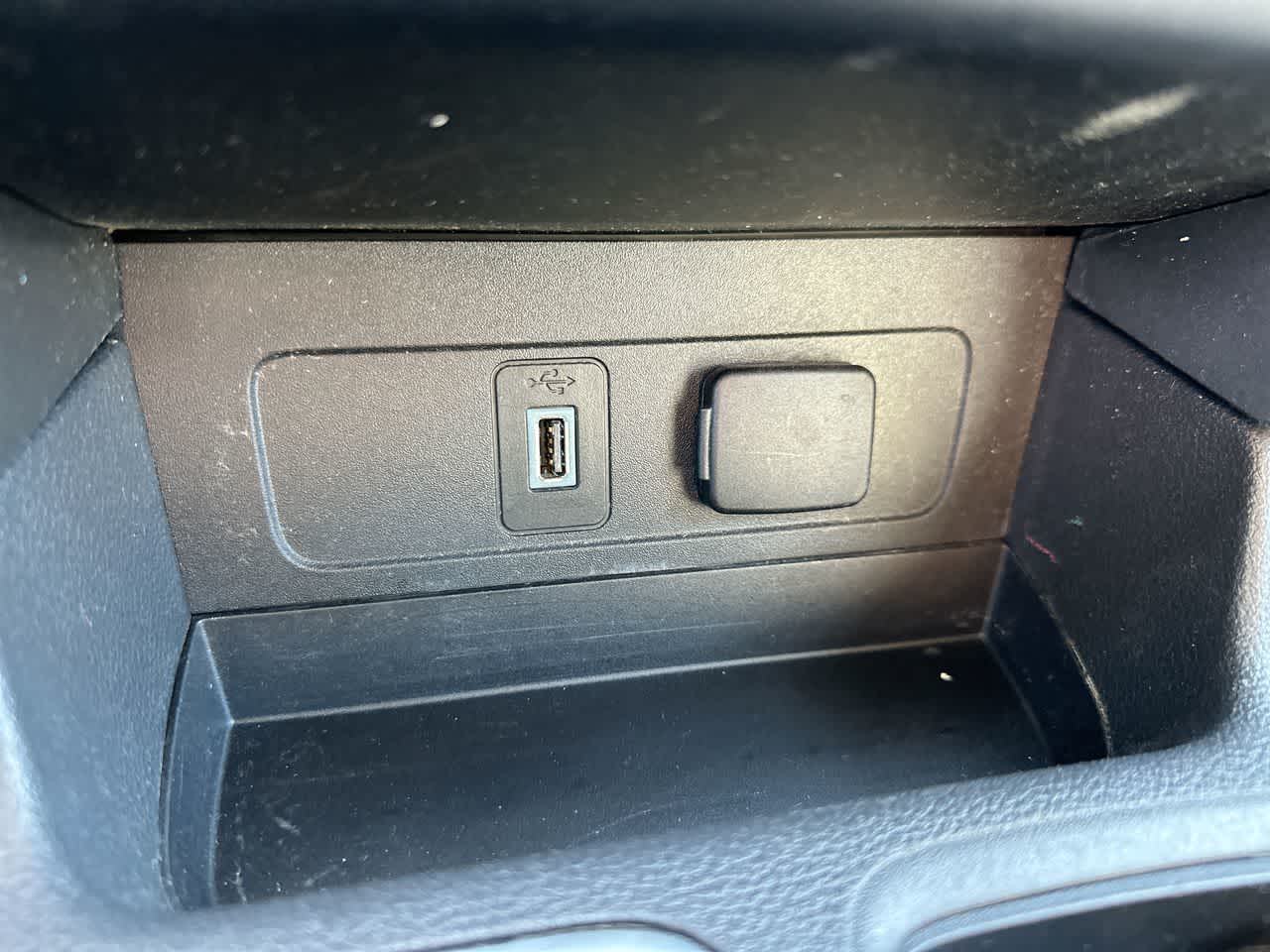 Thumbnail: 2018 Ford Escape - 30