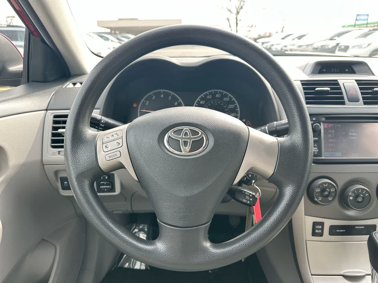 Thumbnail: 2013 Toyota Corolla - 27