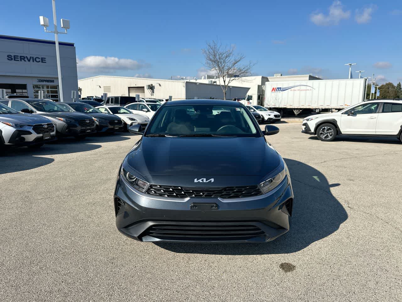 Thumbnail: 2022 Kia Forte - 16