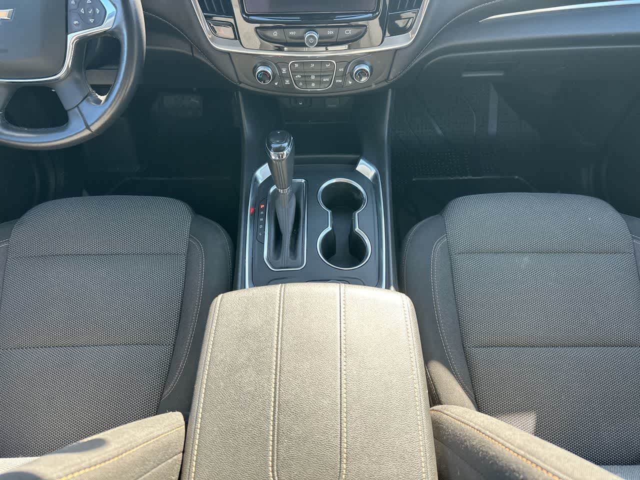 Thumbnail: 2019 Chevrolet Traverse - 31