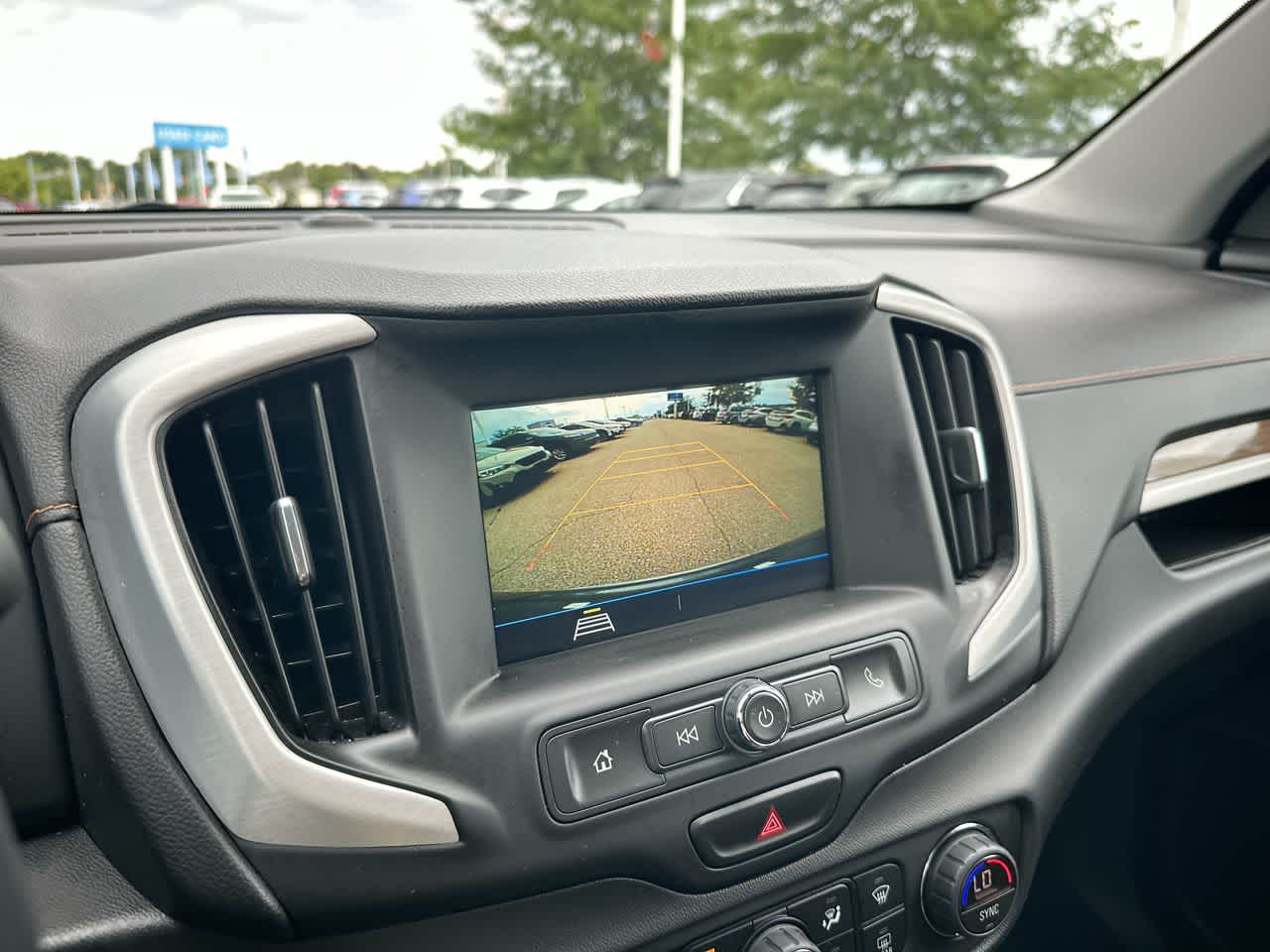 Thumbnail: 2019 GMC Terrain - 31